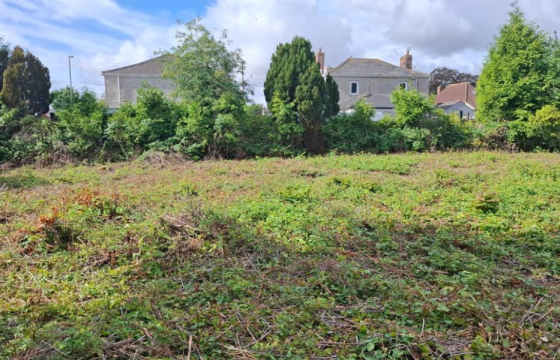 Plot for sale in Somerton photo
